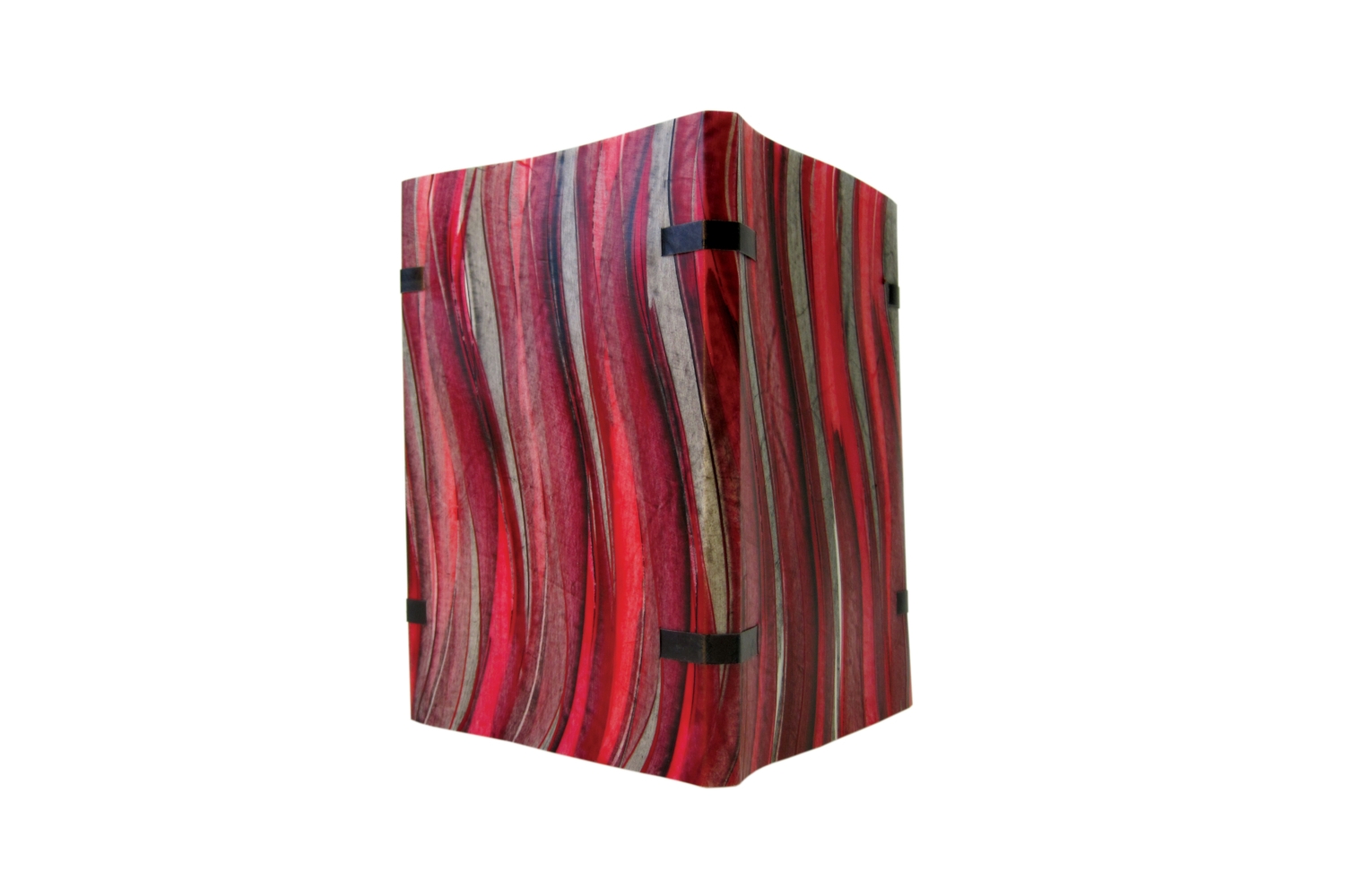 <p>Flexibler Pergamentband, Pergament gespachtelt von GISELA RESCHKE, 2010, schwarz gefärbte Pergament-Riemen, Vorsätze aus brombeerfarbenem Büttenpapier, handgestochenes, mehrfarbiges Kapital aus japanischer Seide, Schuber aus brombeerfarbenem Büttenkarton mit Prägung. Format: 12,3 cm x 18,2 cm; 2012, Privatbesitz</p>
