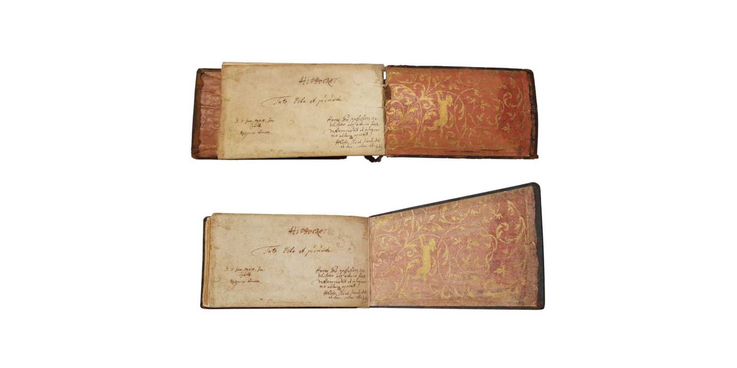 <p>Ganzlederband, Wiederverwendung aller historischen Materialien, Sicherung der Brokatpapiere. Auftragsarbeit aus dem Jahr 2017</p>